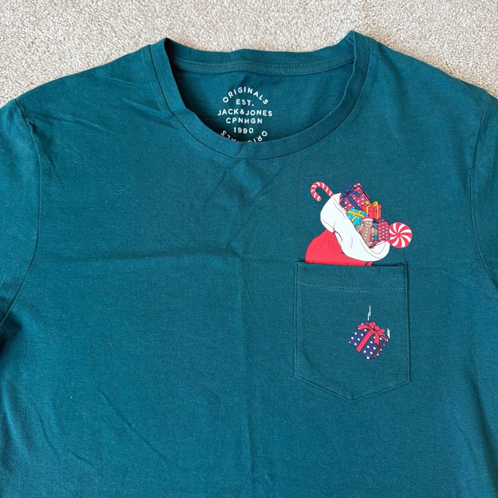 Jack & Jones Men’s Teal Christmas Pocket T-Shirt